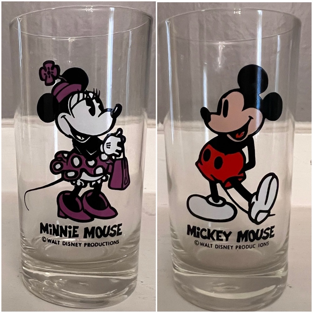 Lot of 2 Mickey and Minnie Mouse Vintage Glasses